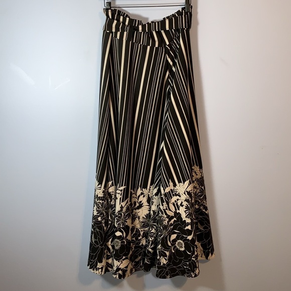 New York & Company Black and White Striped maxi skirt high slit XL paper bag - Picture 2 of 7